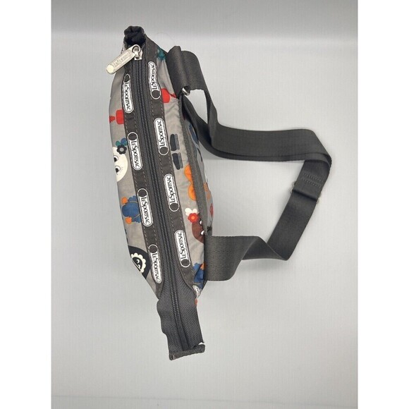 Lesportsac Travel Crossbody 3 Zip Front Pockets  Robot Retro Print Shoulder Bag - Picture 7 of 15